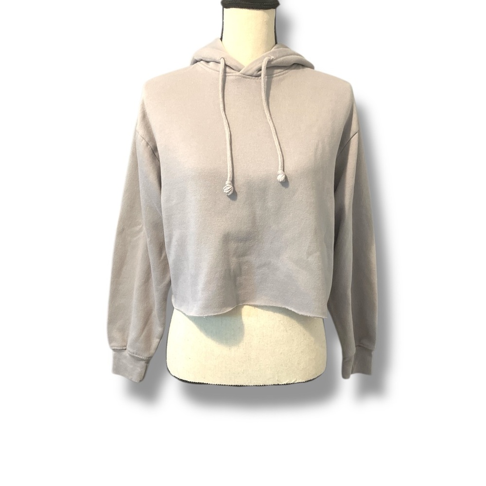Women's Casual Light Gray Cropped Hoodie